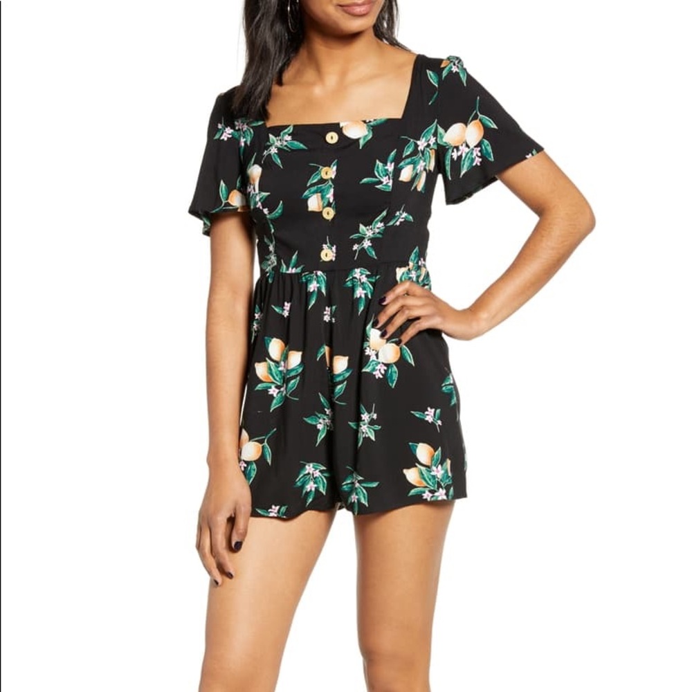 NWT lemon print romper